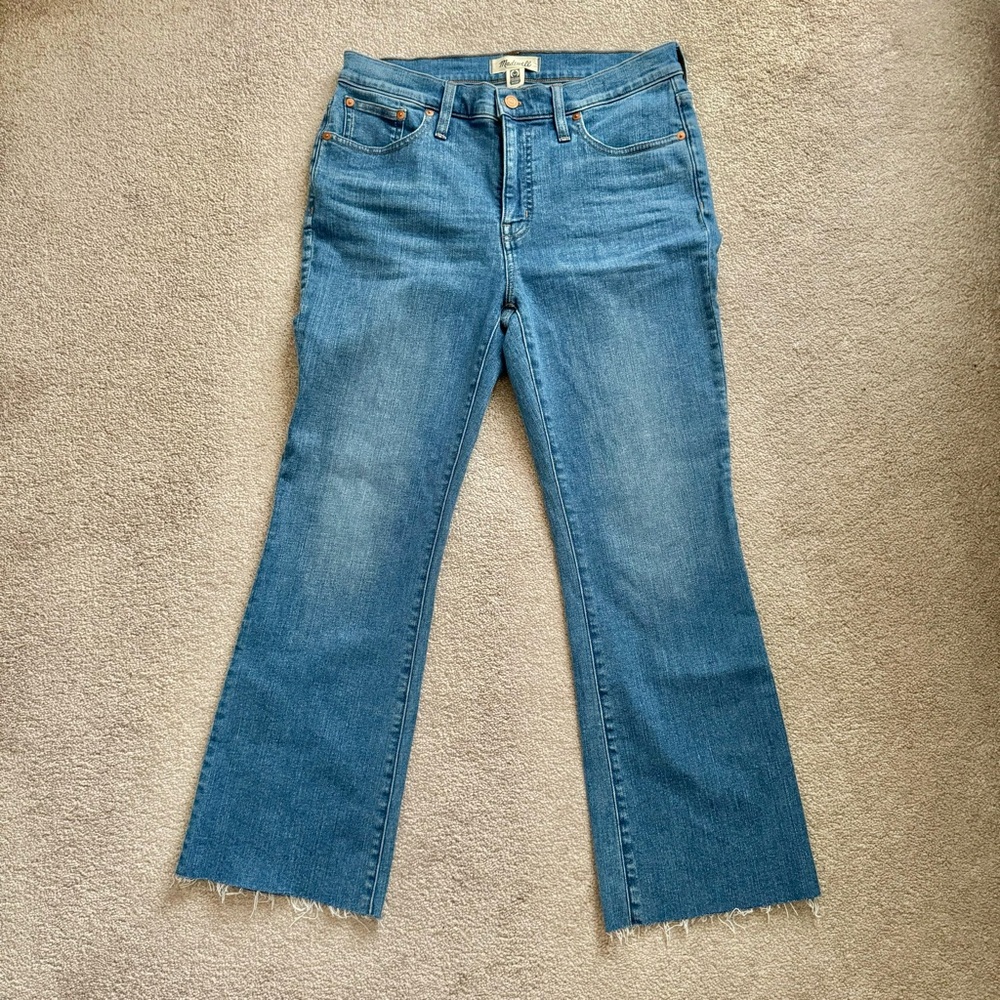 Madewell Mid Rise Kick Out Jean - Picture 4 of 15